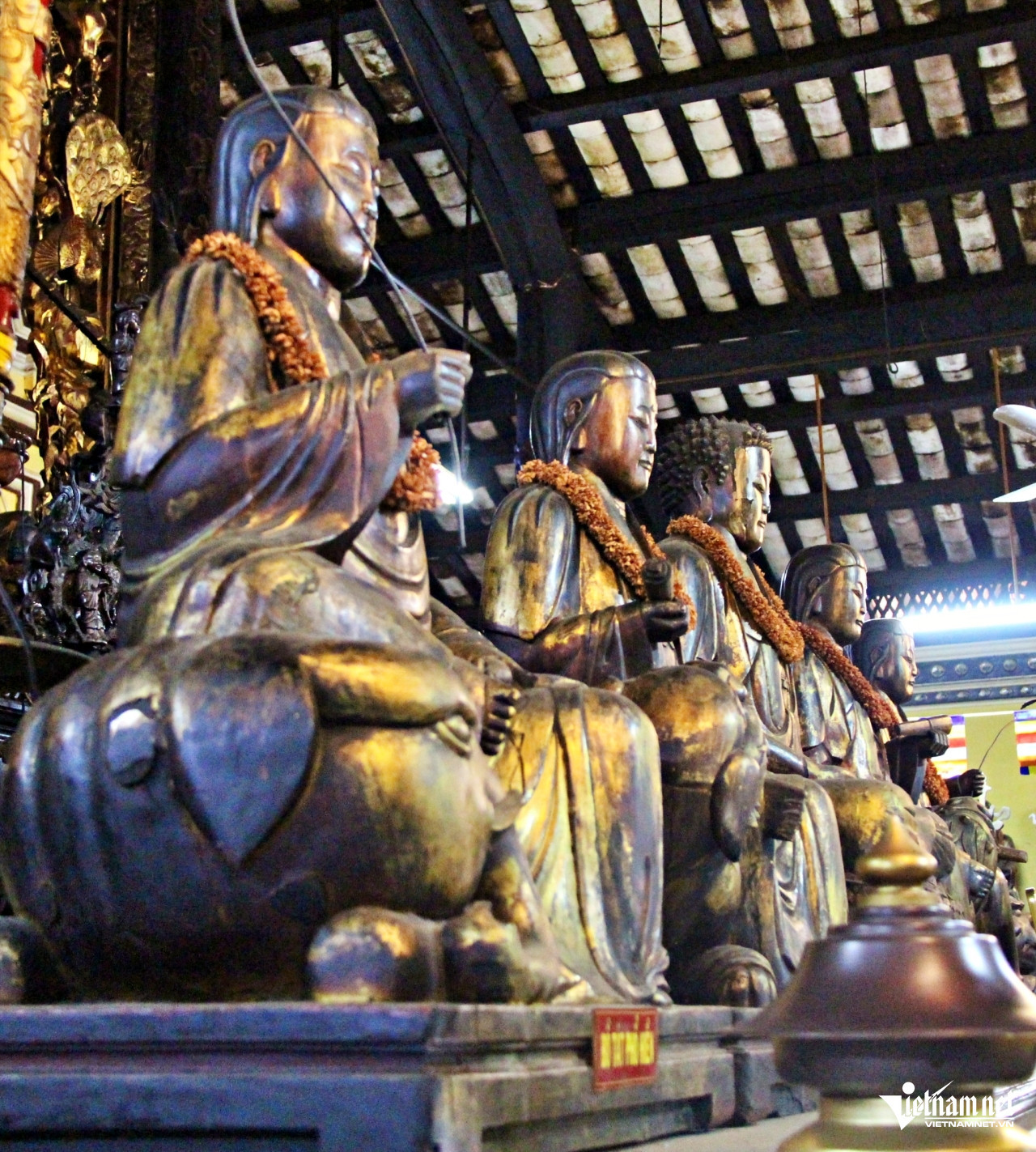 vietnam pagoda13.jpg