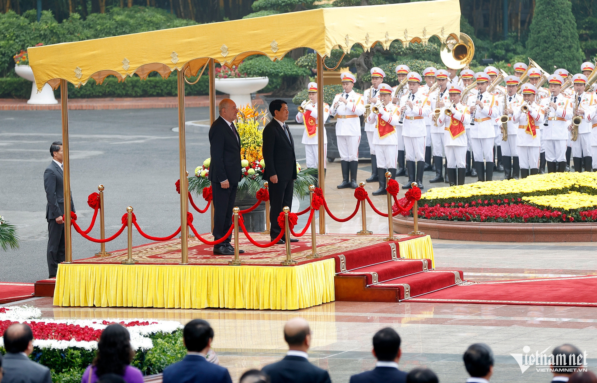 hungary vietnam2.jpg