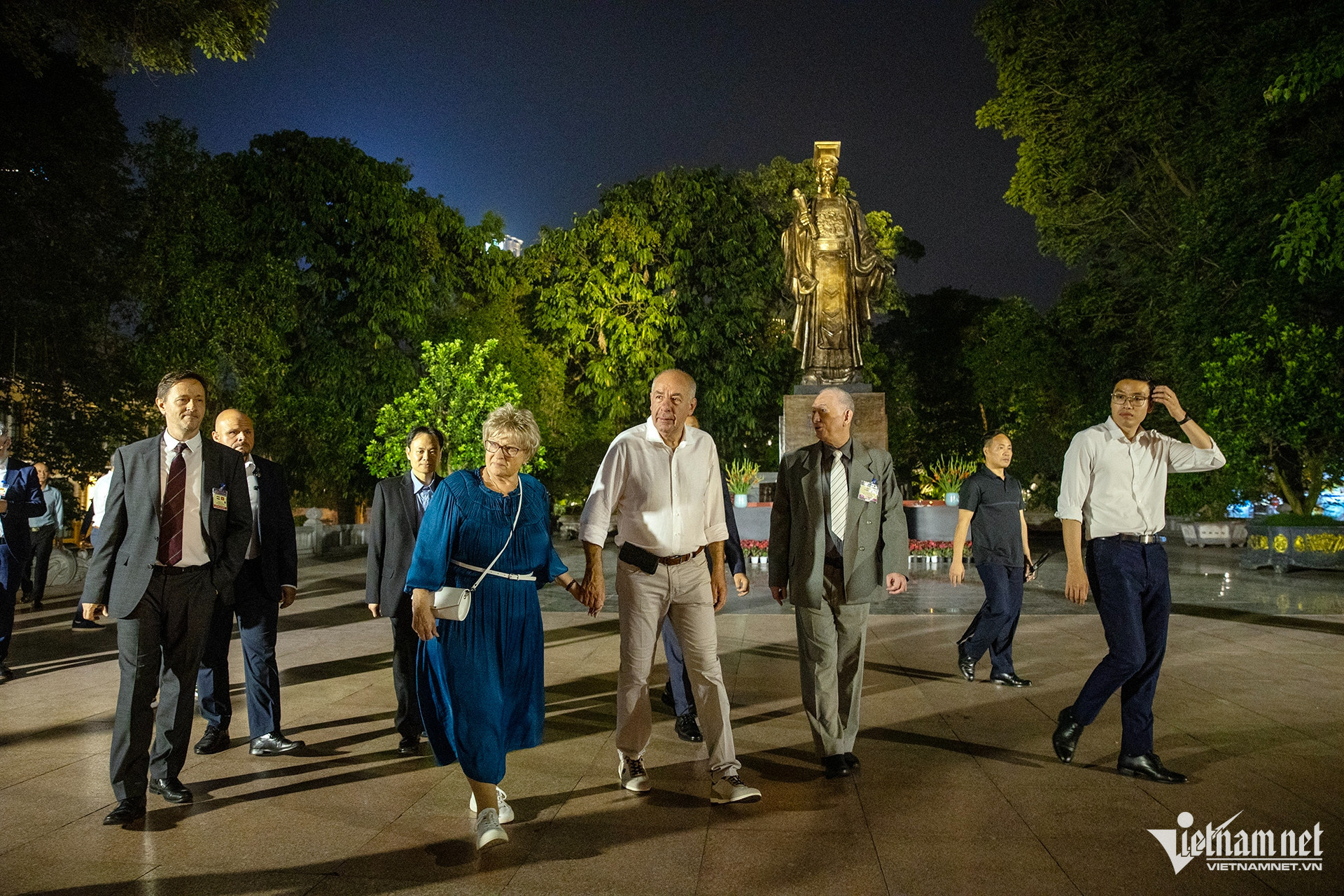 hungary vietnam2.jpg