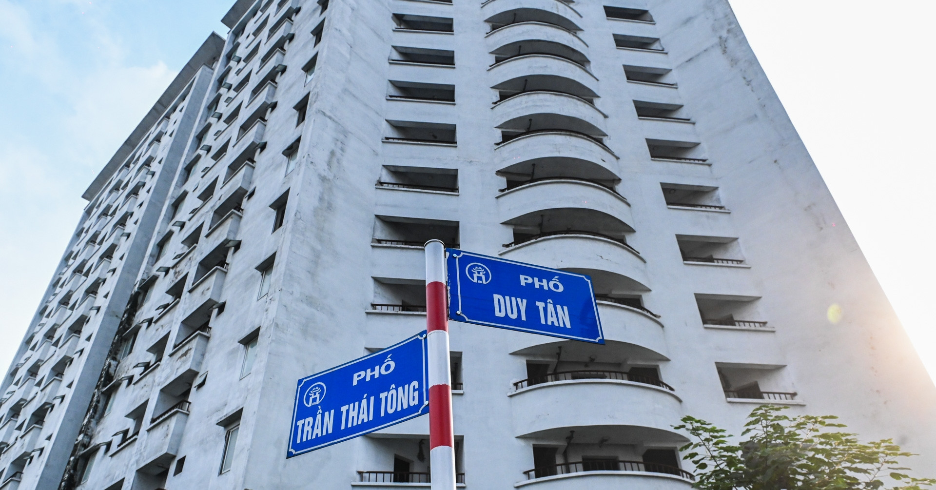 Vietnam to convert empty resettlement apartments into social housing