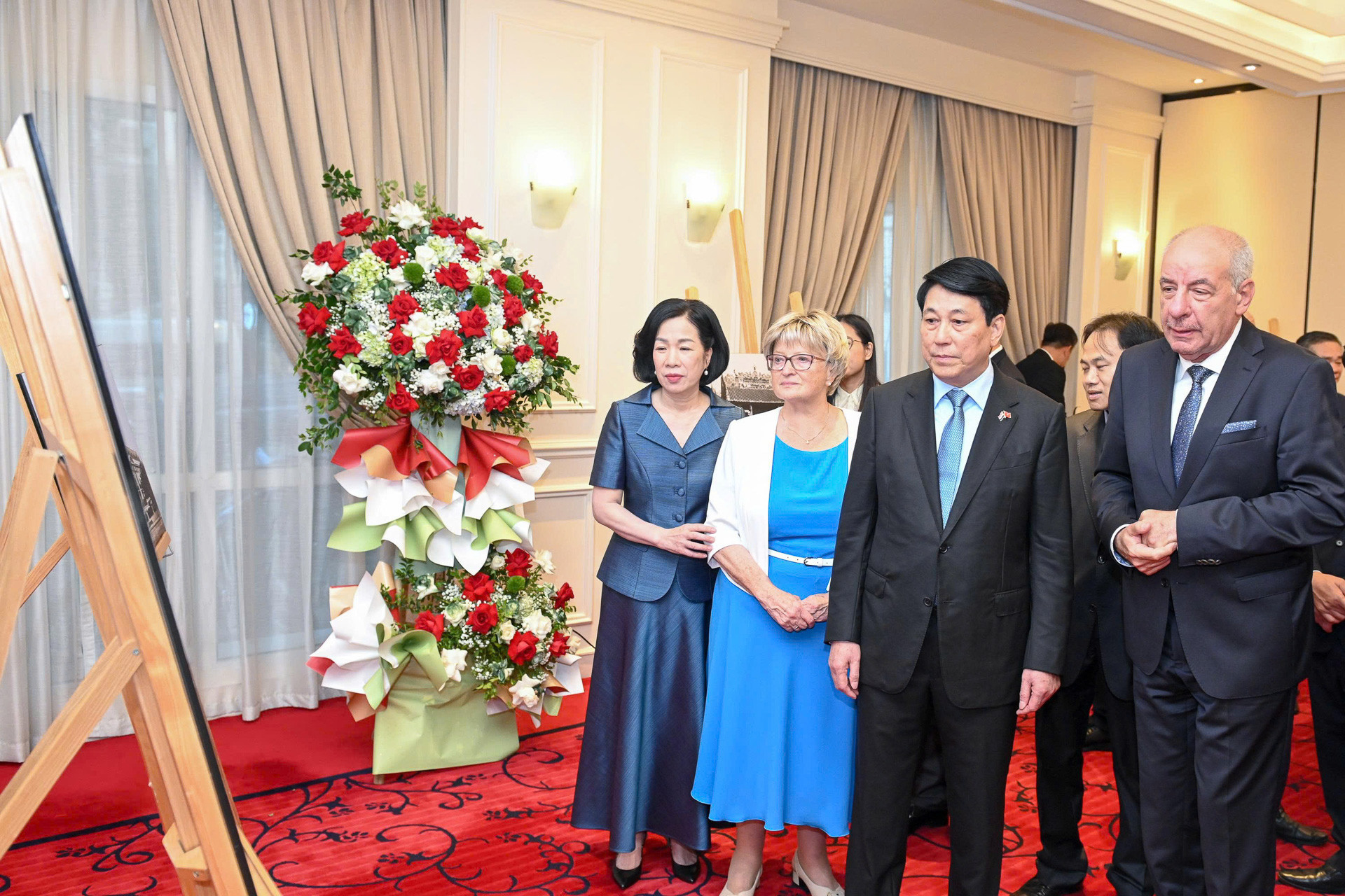 hungary vietnam1.jpg