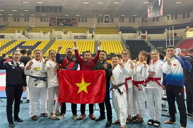 Jujitsu martial artists bag 11 golds, place third in Asian championships