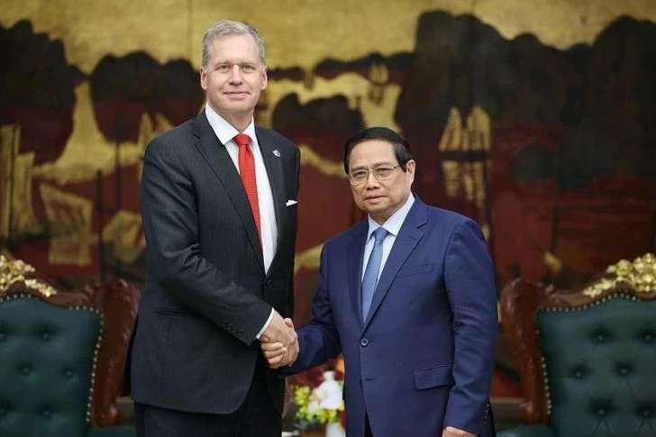PM calls for US firm’s cooperation in developing LNG hub in Vietnam
