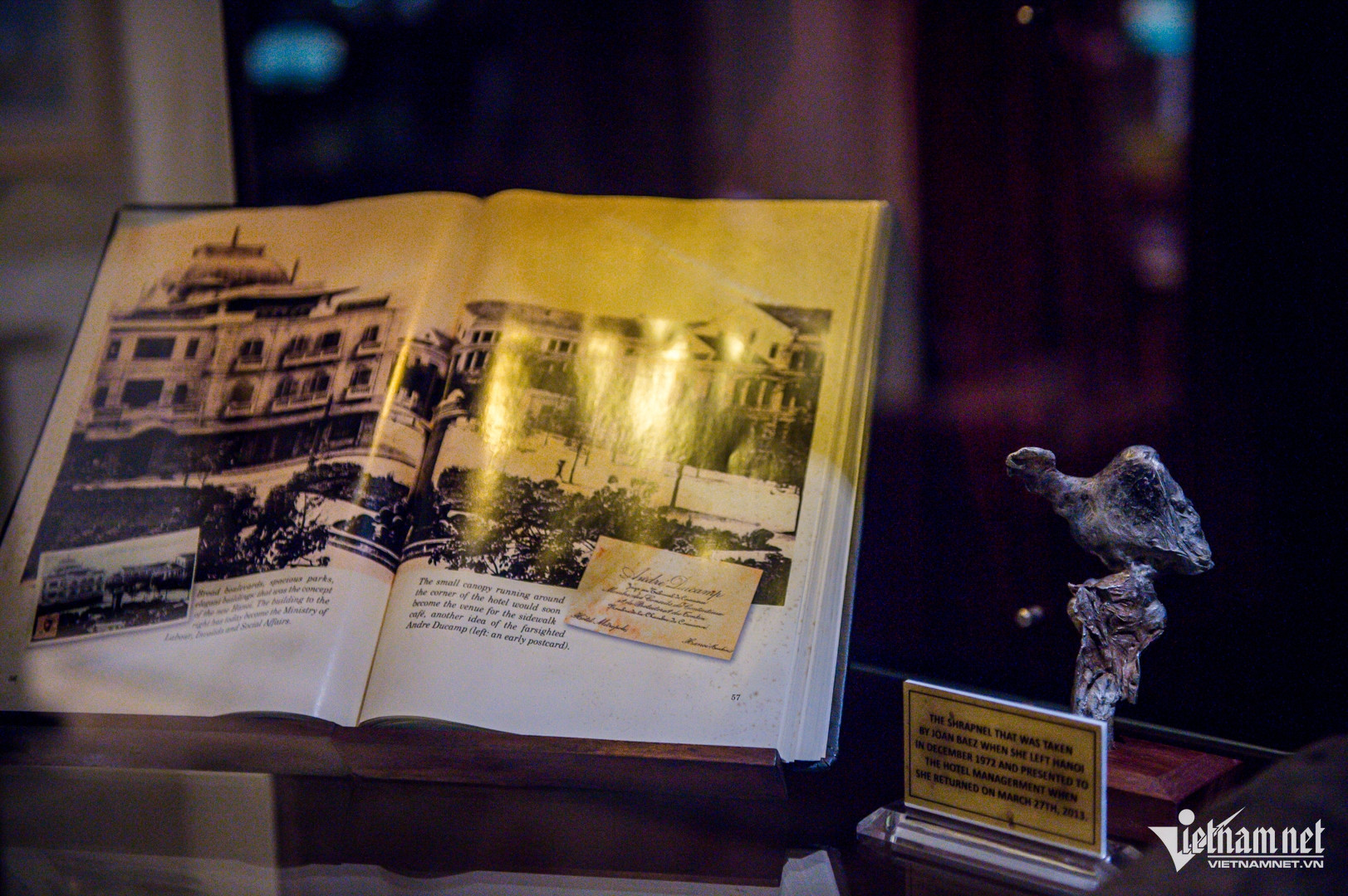 hanoi bomb shelter11.jpg