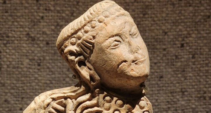 Ancient Buddhist treasures of Ly dynasty revealed in national museum