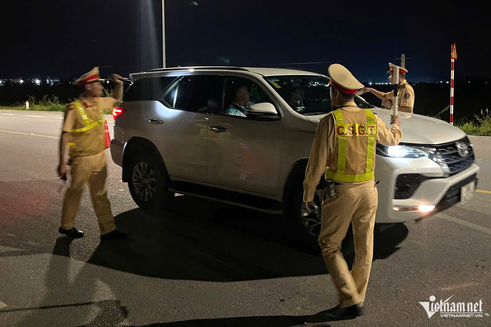 W-5ba04875 21fb 42f6 a718 5b43aca1620d.jpeg