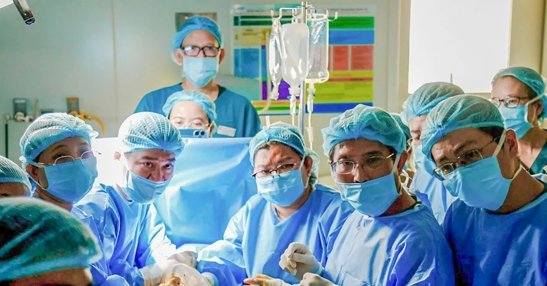 Vietnam lauded for advanced fetal surgery on Singaporean patient