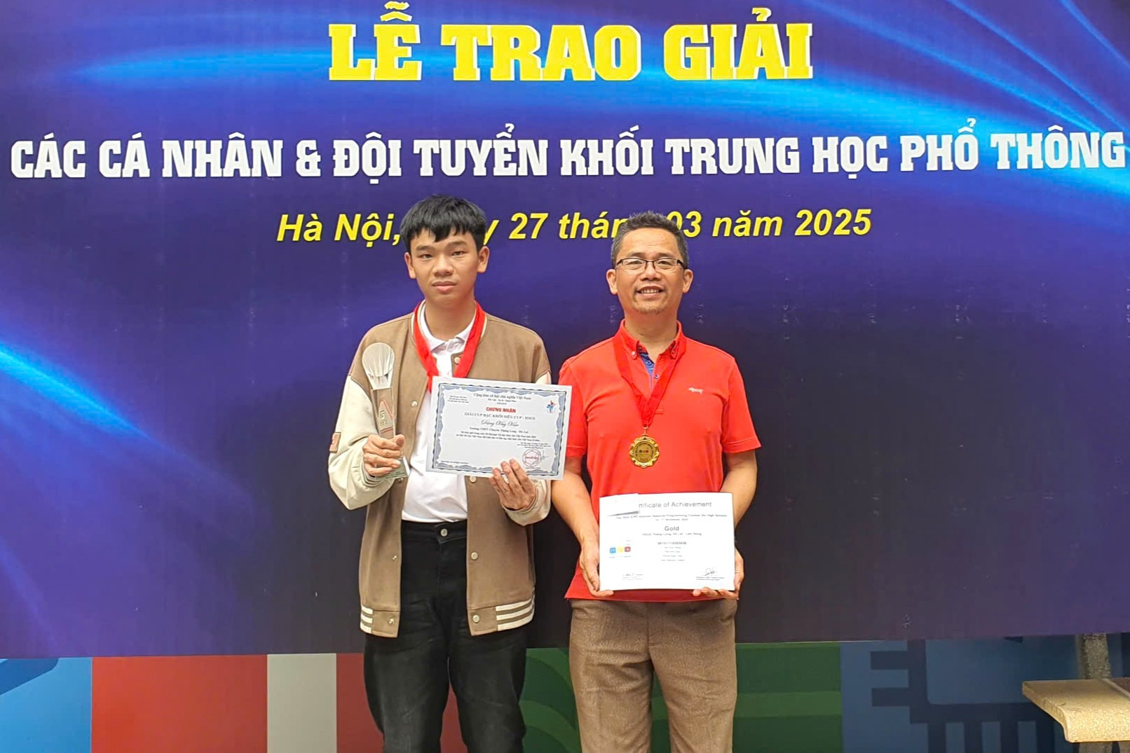 z6647288754434_30123a89380d180ddacd1ffb361f86f8.jpg