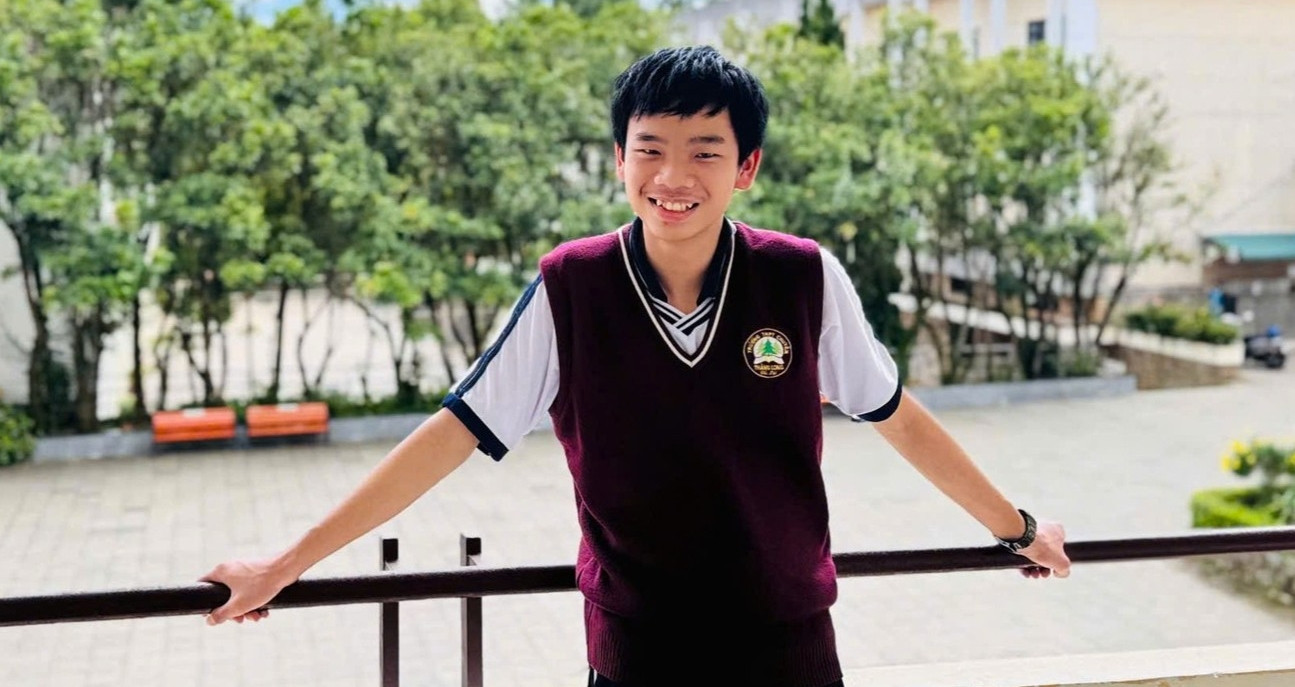 Young Vietnamese coder aces tough Olympiad problem with 4 lines