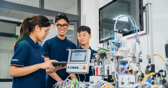 AI education arms race offers urgent lessons for Vietnam