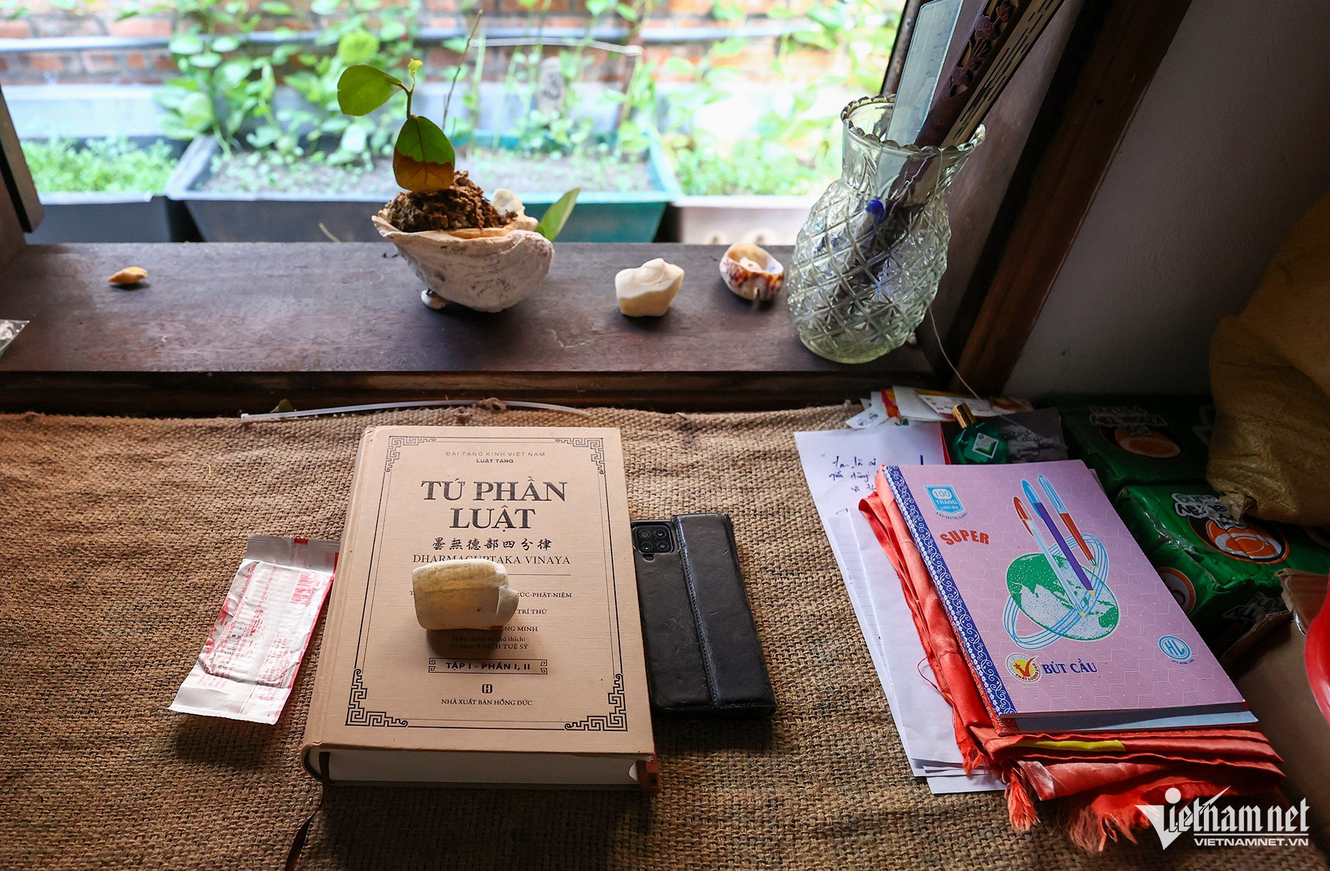 vietnam pagoda14.jpg