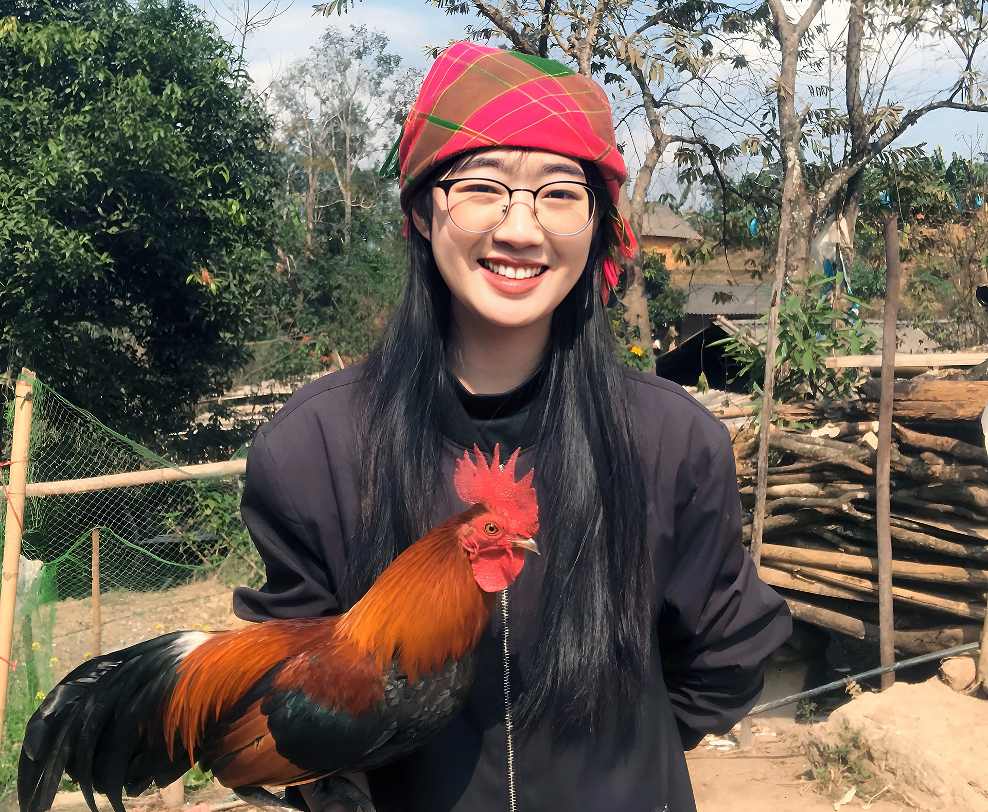 Muong student.jpg