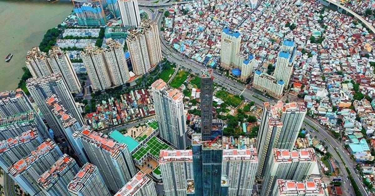 Hanoi, HCM City, and more to form mega-wards with up to 300,000 residents