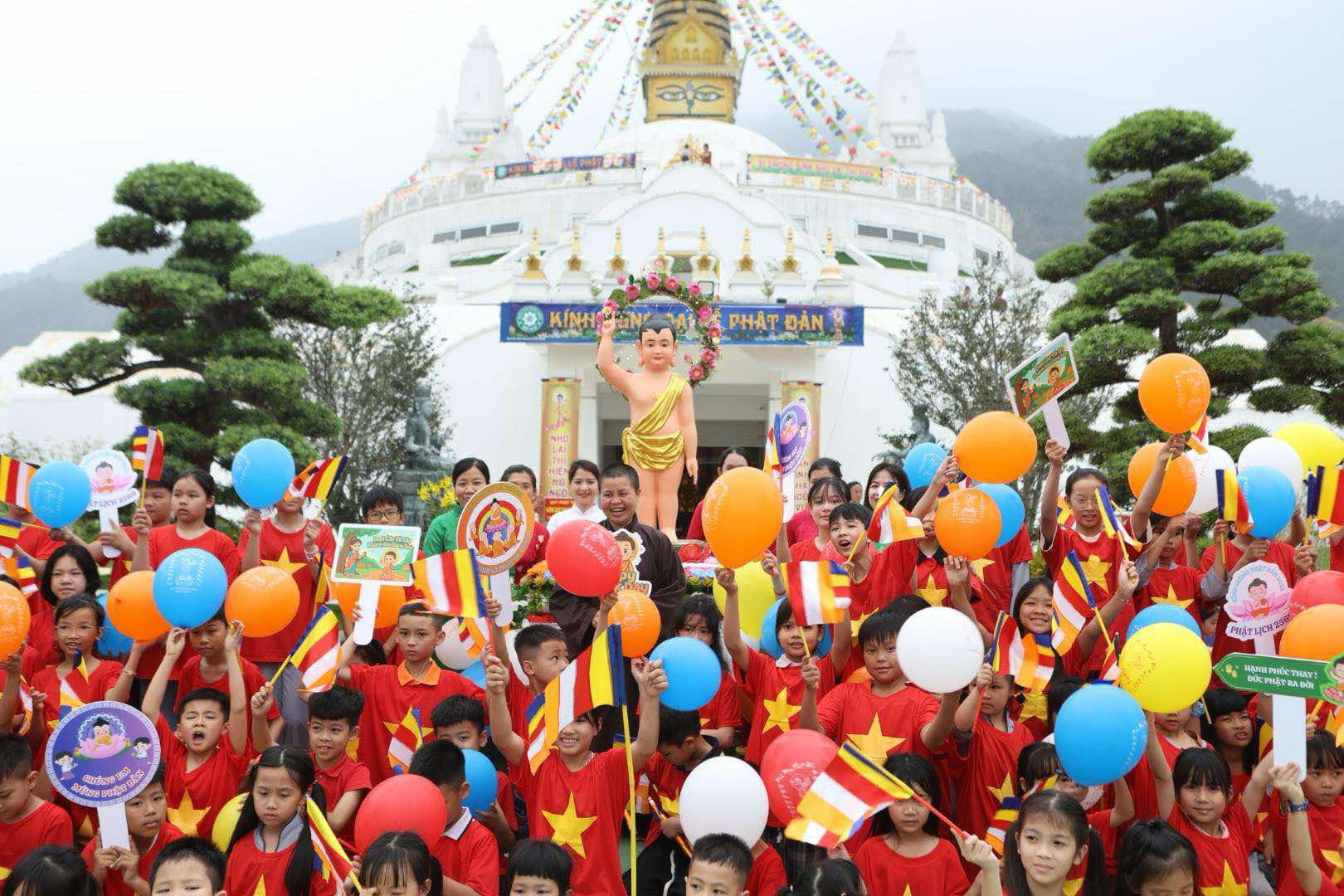 Anh Dai Bao thap 6.jpg