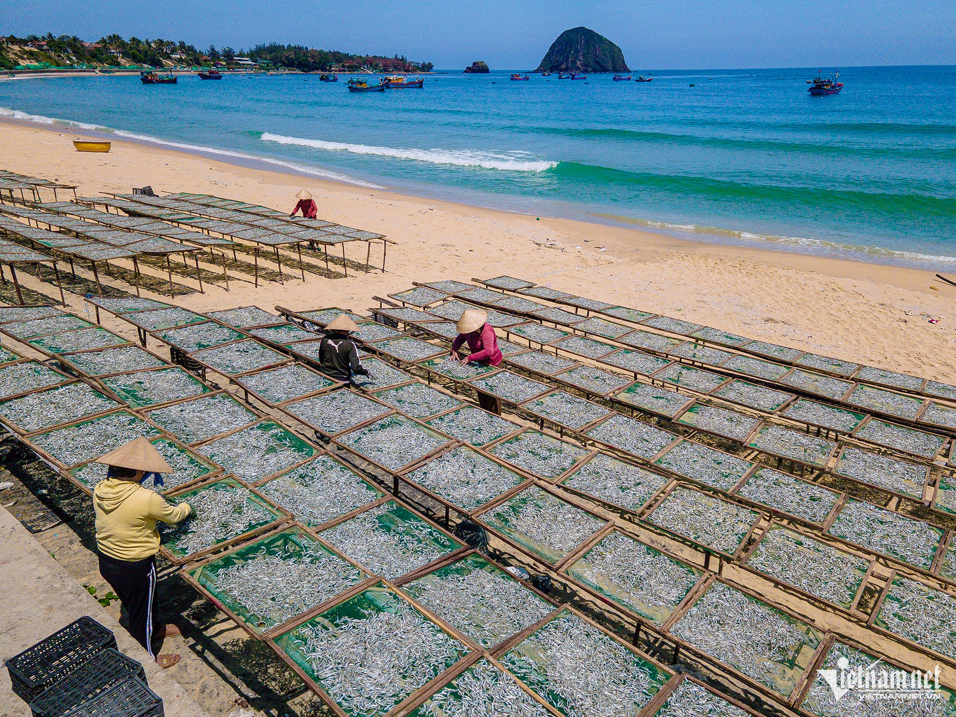 vietnam fishing village5.jpg