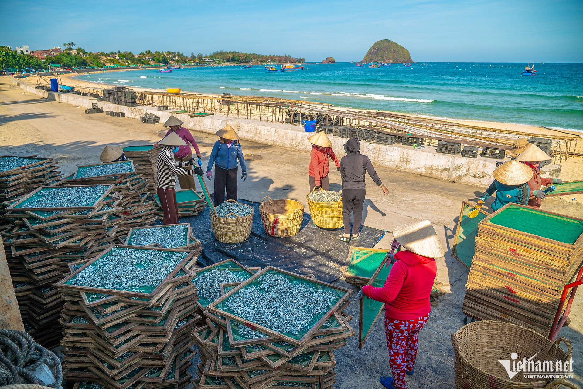 vietnam fishing village9.jpg