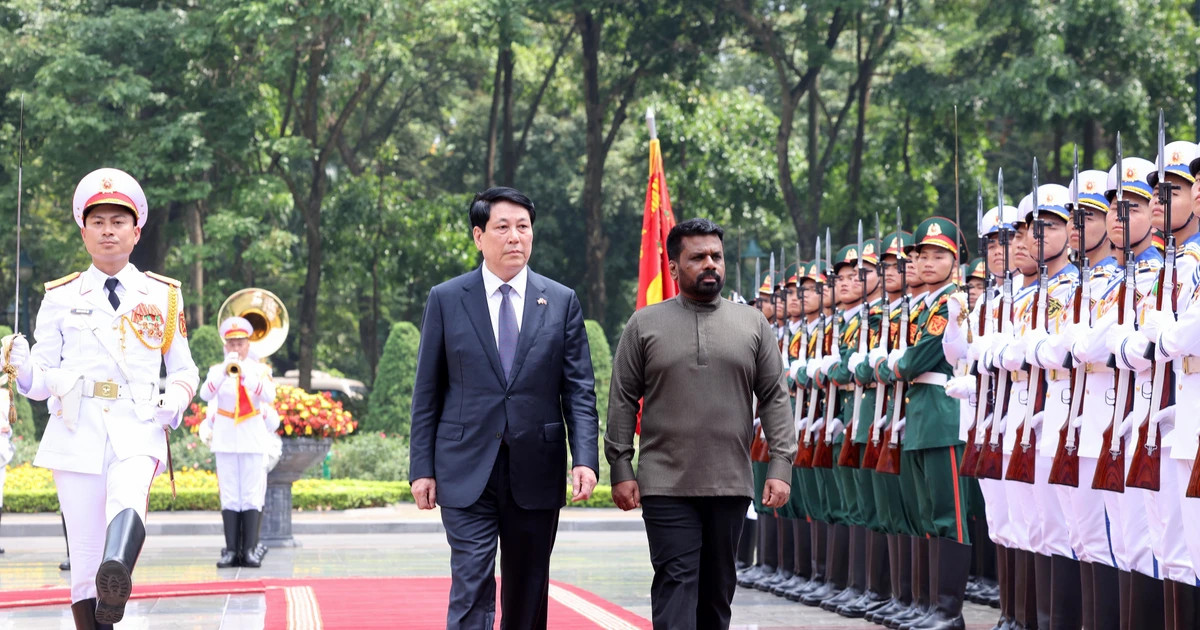 Vietnamese President hosts official welcome for Sri Lankan counterpart in Hanoi