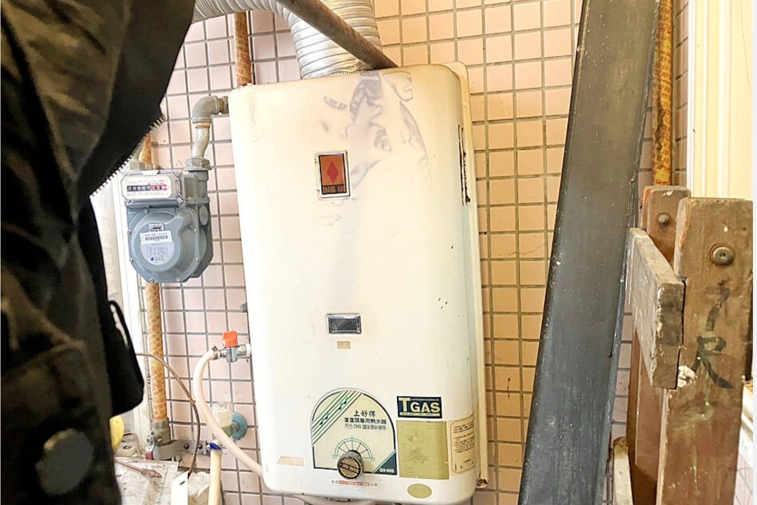 bình nóng lạnh trong vụ đài loan. Ảnh: Taipei Times