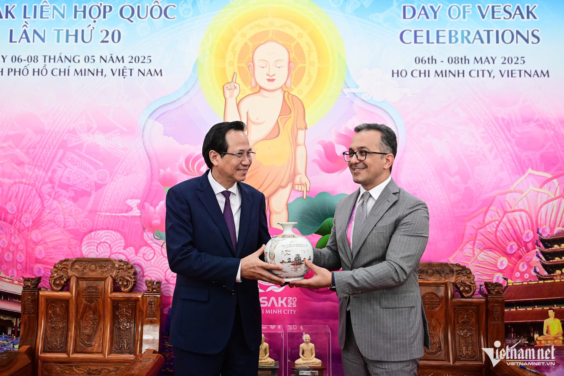 W-BT Dao Ngoc Dung 6.jpg