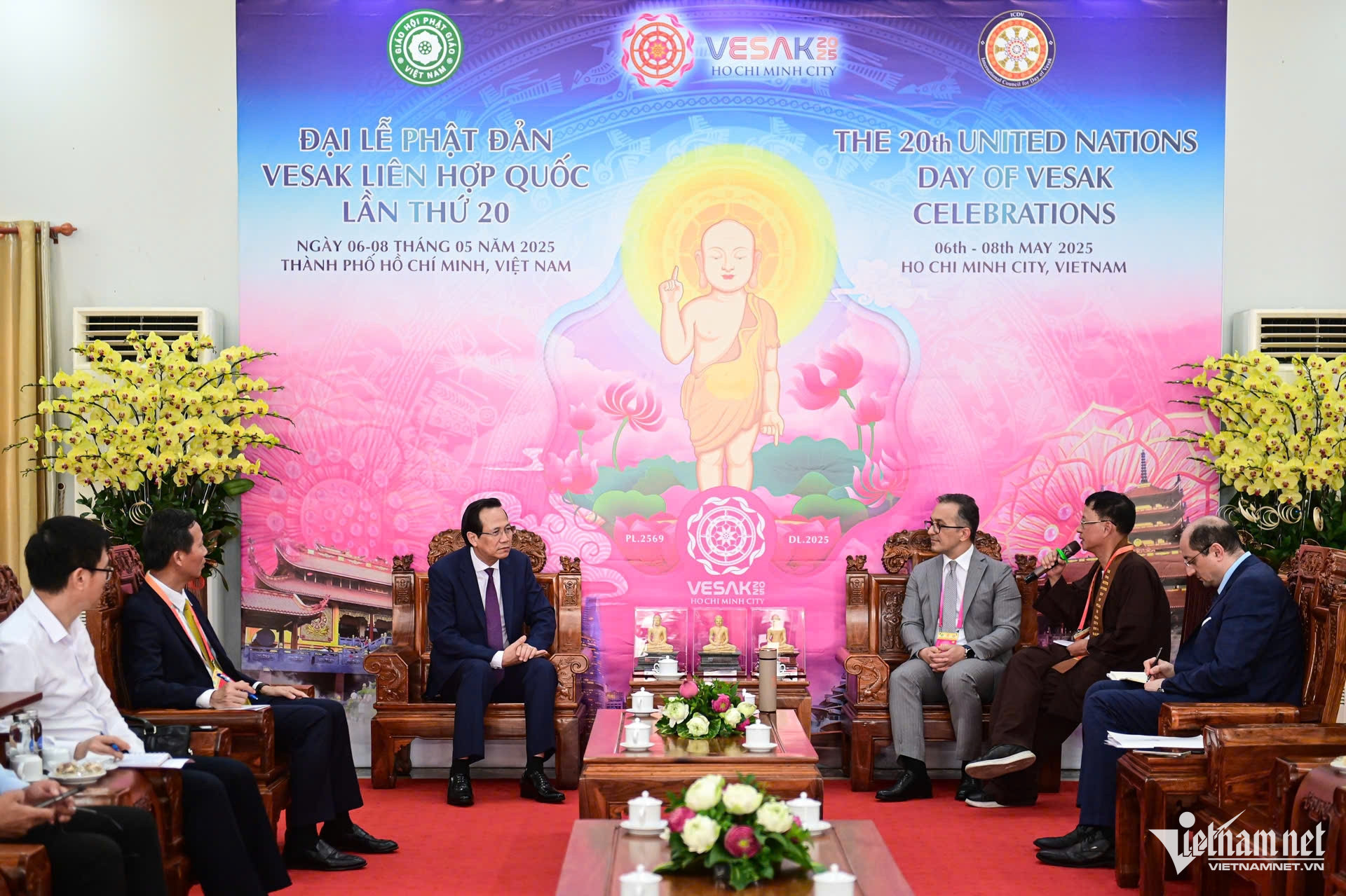 W-BT Dao Ngoc Dung 7.jpg