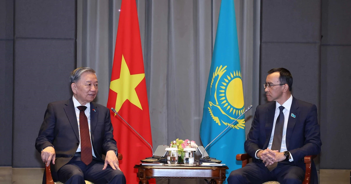 Vietnamese Party leader meets with Chairperson of Kazakh Senate in Astana
