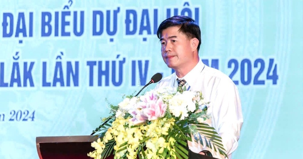 Dak Lak gets new acting chairman following early retirement of predecessor