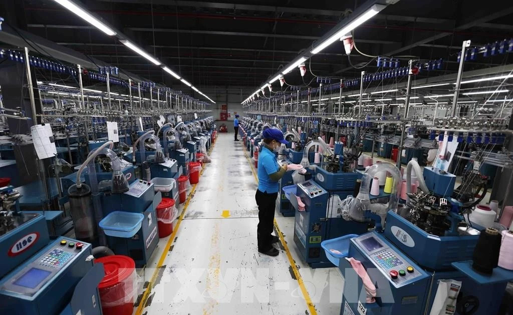 FDI inflow into Vietnam surges by nearly 40% in four months