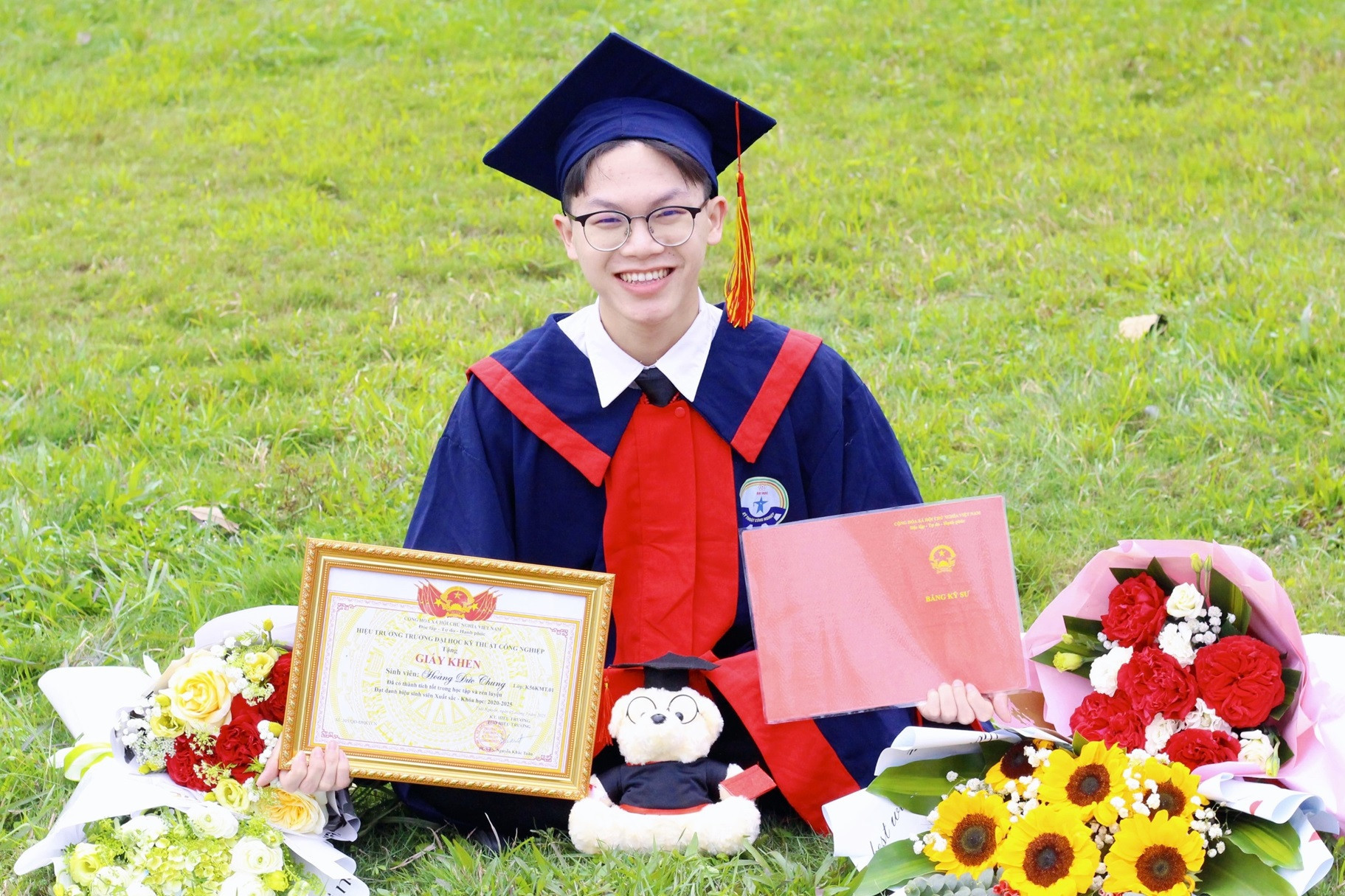 Nung student.jpg