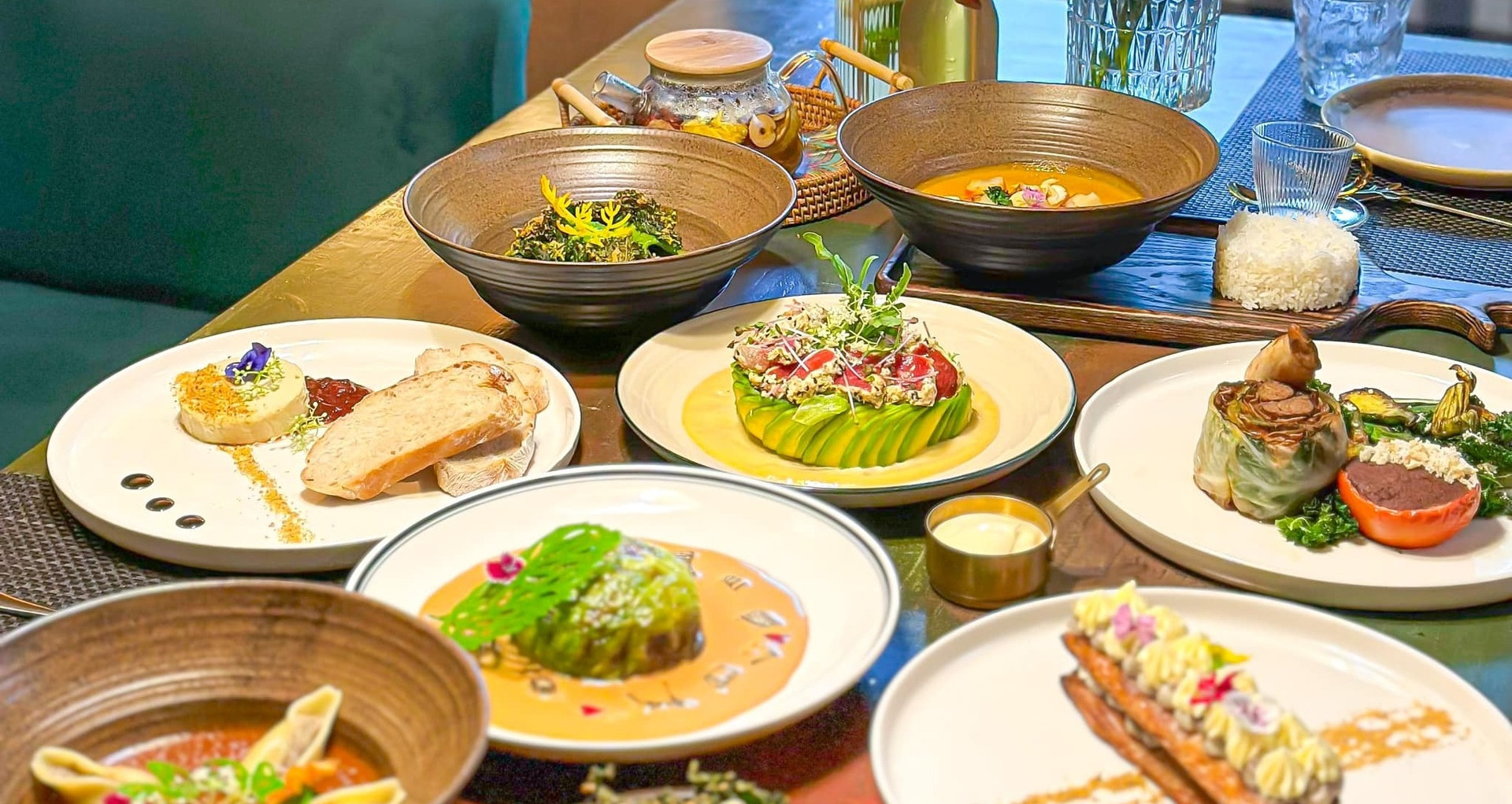 Top vegetarian eateries in Hanoi for soulful food and soothing settings