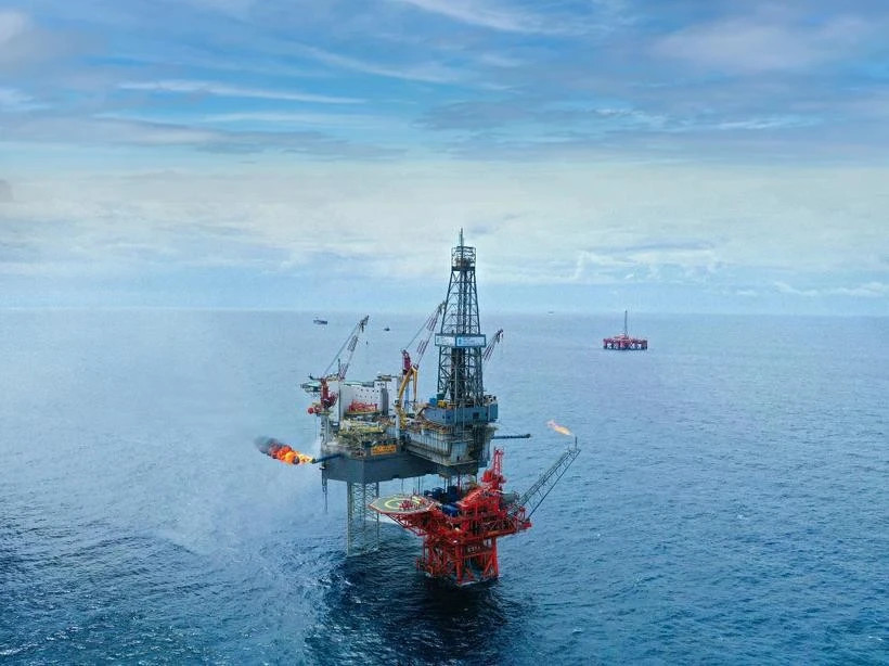 Dai Hung - Phase 3 project produces first commercial oil flow