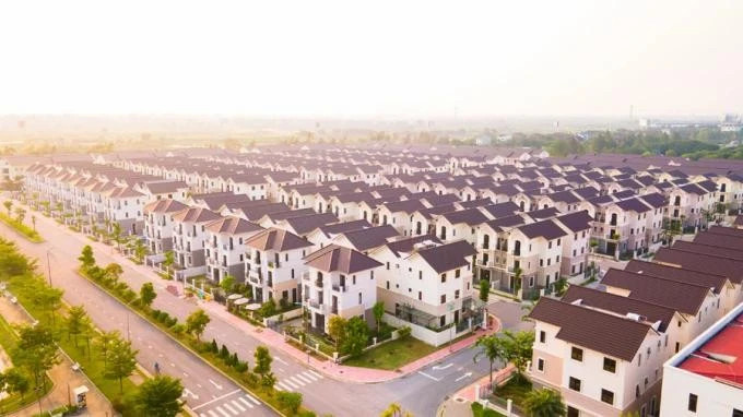 Satellite cities attract new investment waves
