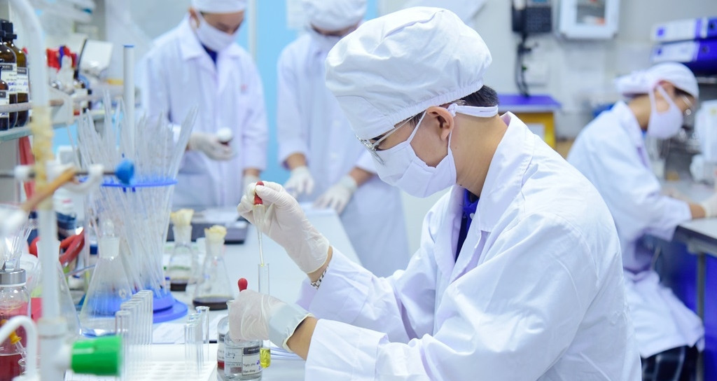 Vietnamese university incentivizes scientists with high-value bonuses