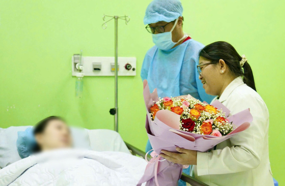 san phu singaoior.png