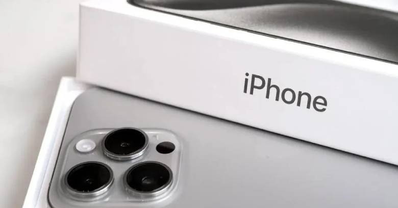 Budget phones lead sales in Vietnam, but iPhone 16 Pro Max holds strong