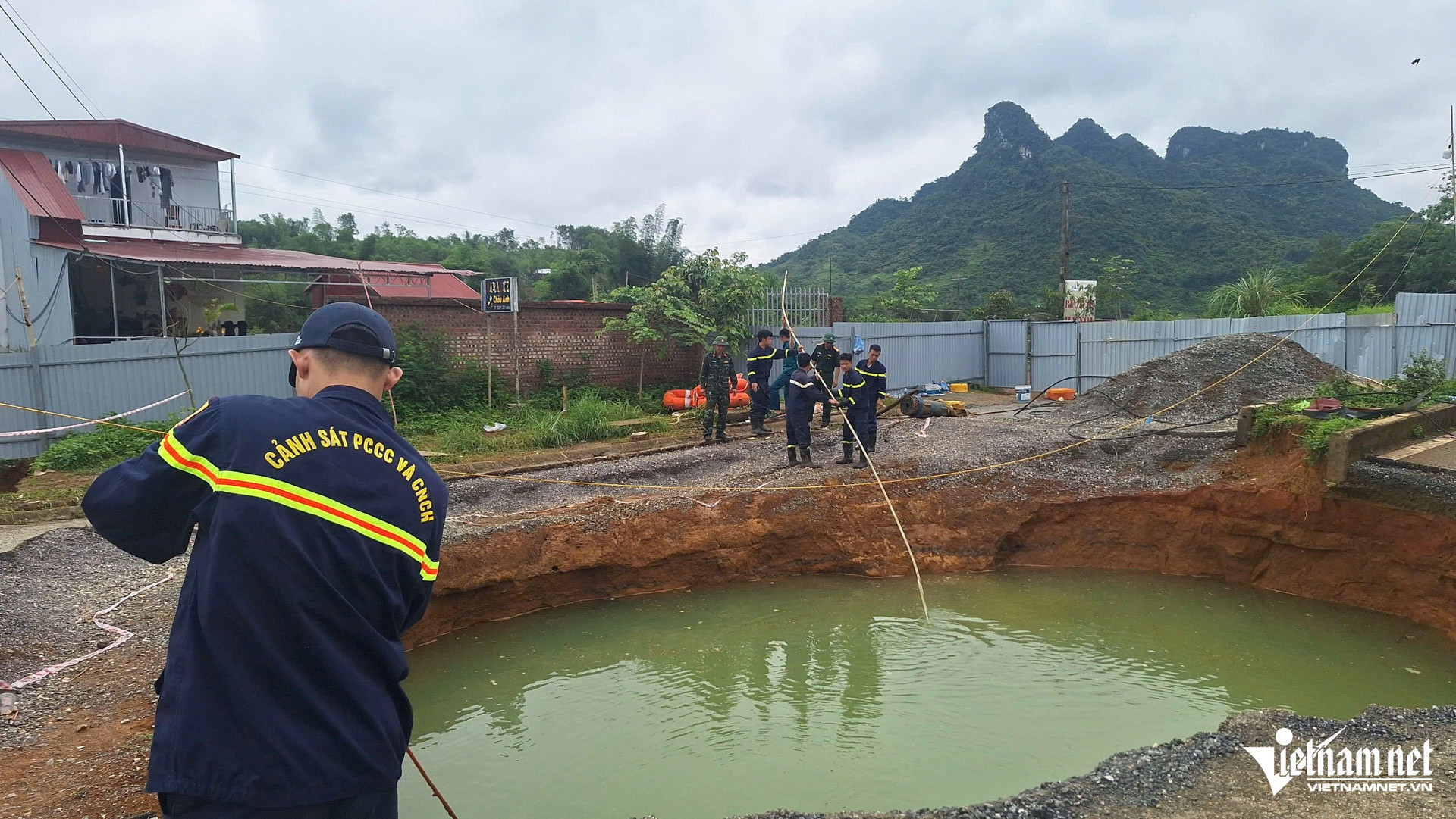 W-Hố tử thần Bắc Kạn ngày 31_12.JPG.jpg