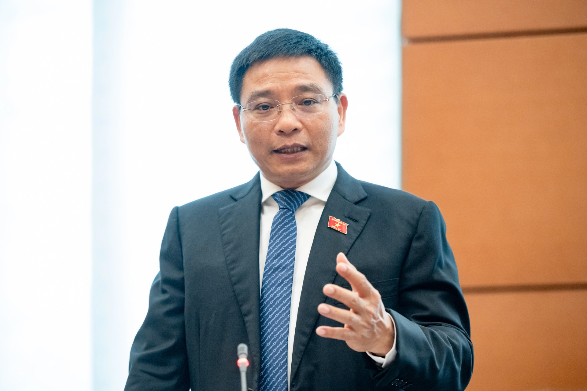 z726082 bo truong bo tai chinh nguyen van thang 1749624762571771860833.jpg