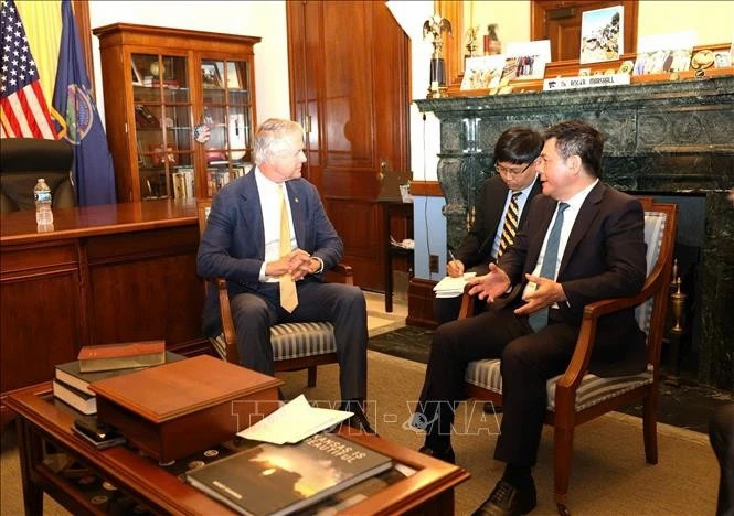 Vietnam ready to further open market for US exports: Minister