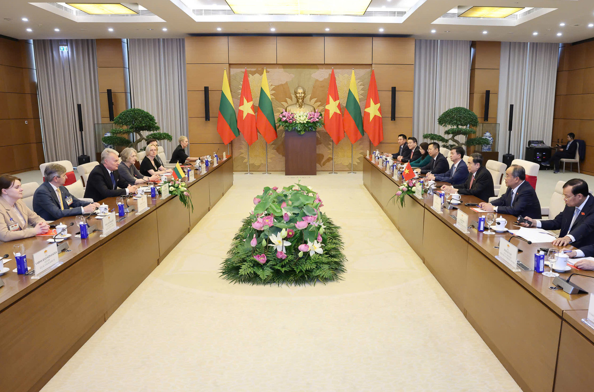 Tran Thanh Man 3.jpg