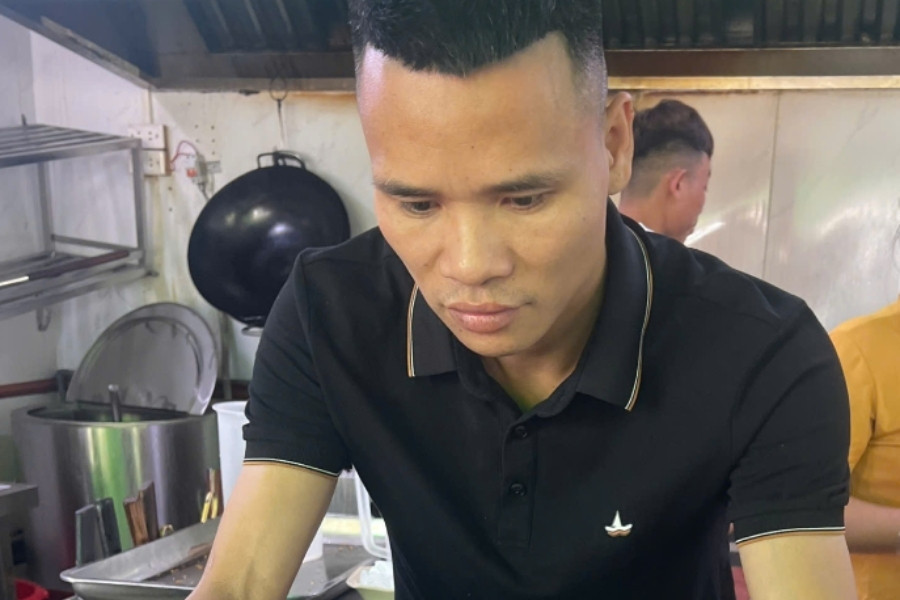 U40 chef turns life around after working in China, runs 3 restaurants