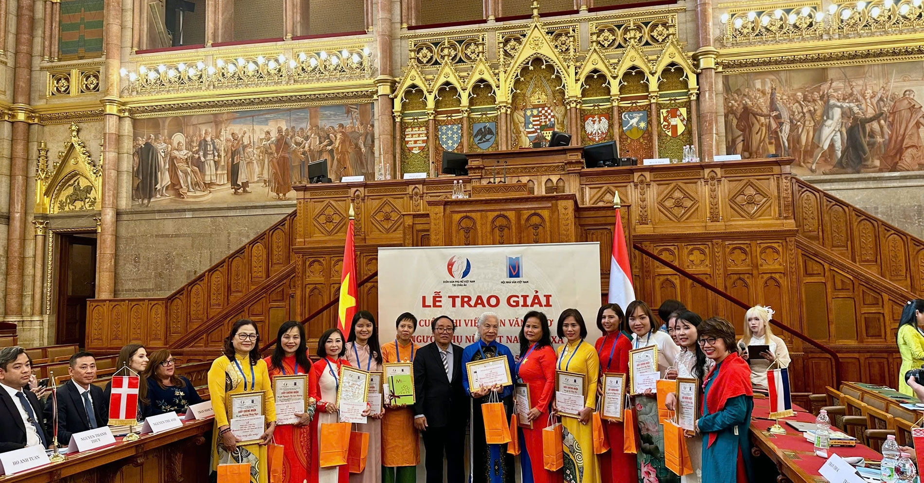 Literature binds hearts of Vietnamese women far from home