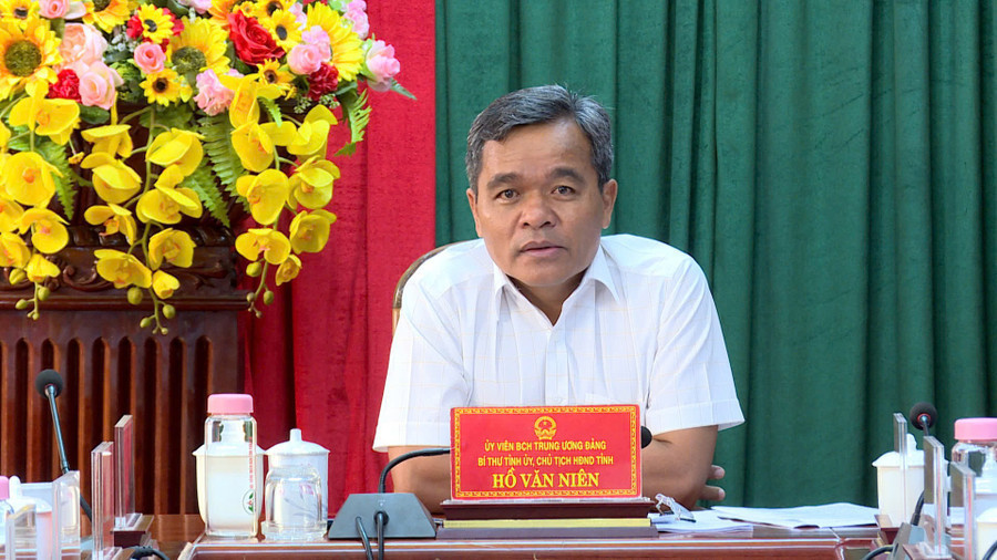 dong chi ho van nien uy vien ban chap hanh trung uong dang bi thu tinh uy chu tich hdnd tinh gia lai phat bieu chi dao tai phien hop 17501692295491575102217.jpg