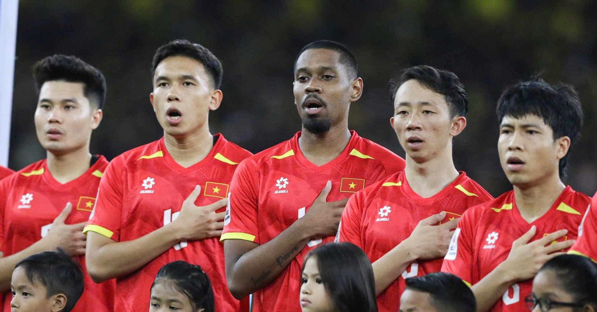 Vietnam football to prioritize youth over naturalized players
