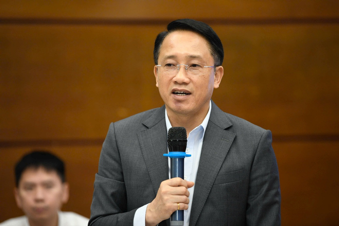 ong Son cuc thue.jpg