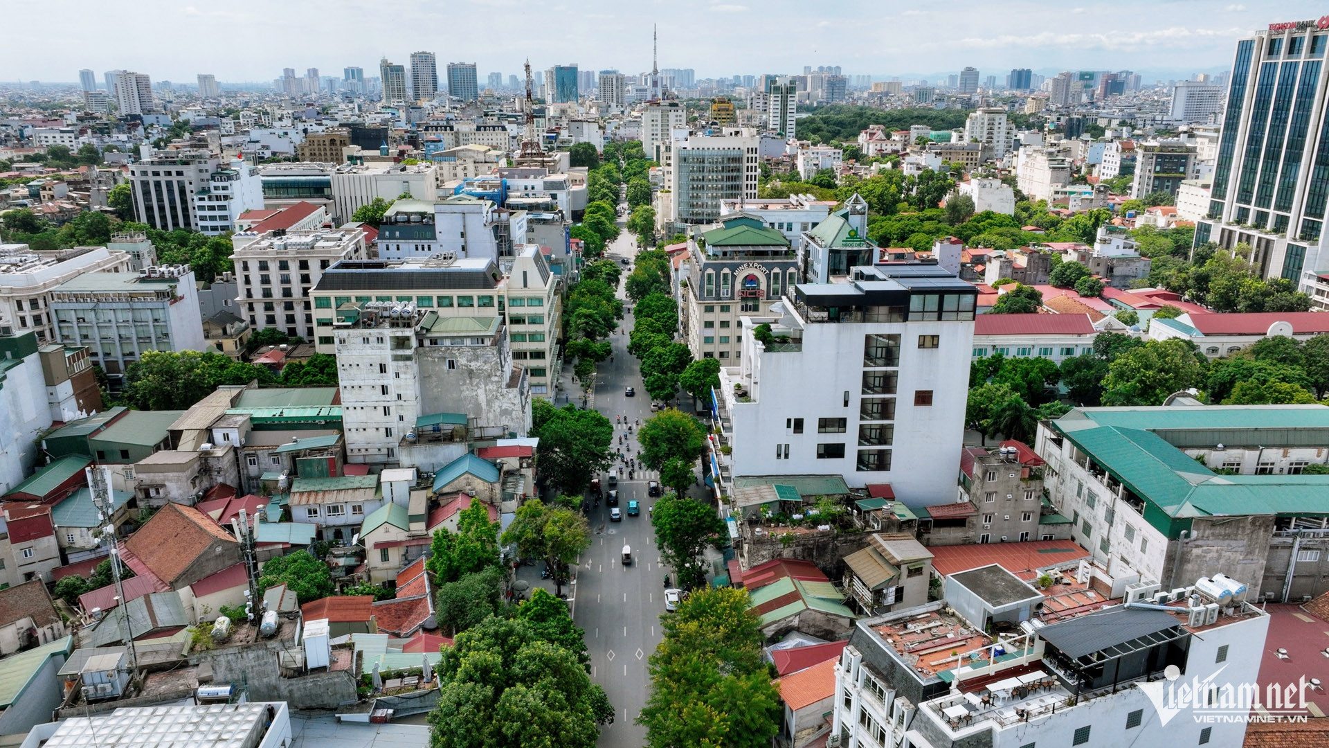 hanoi old quarters2.jpg