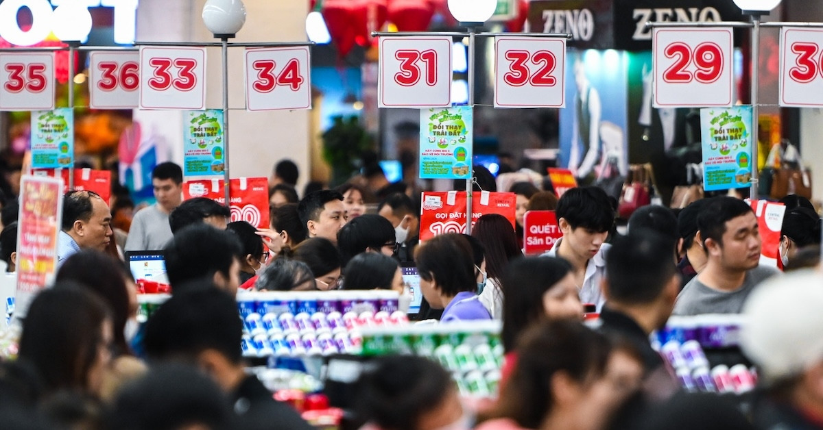 Prime Minister urges selective import strategy to balance trade