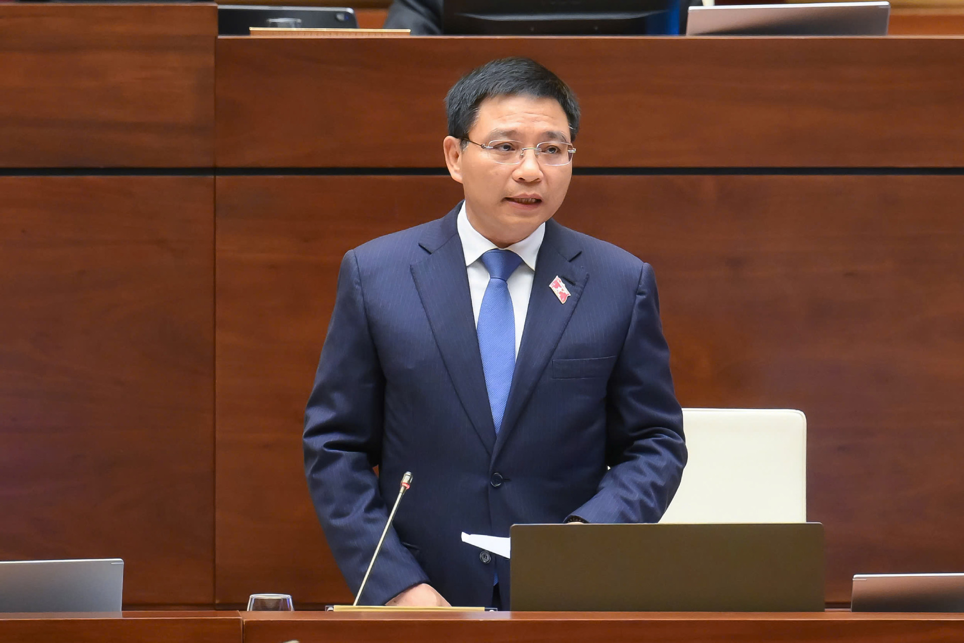 202506190856102133_gen h z6719809055611_207bcd3b627bb369beed7ca80cf0b667 (1).jpg