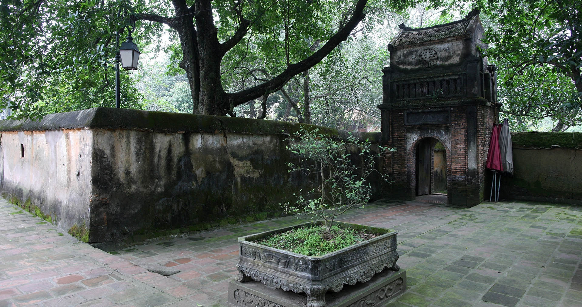 Bo Da Pagoda houses world’s oldest Buddhist woodblock scriptures