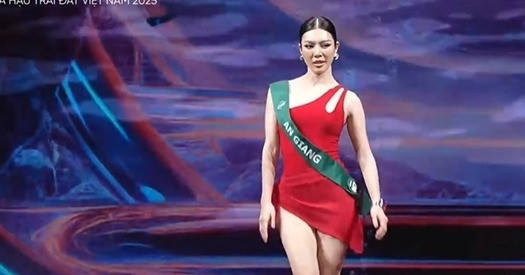 Miss Earth Vietnam semis sparkle with recycled outfits & swimwear confidence