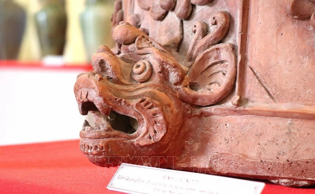 Phu Yen taps craft village tourism to revive Quang Duc pottery
