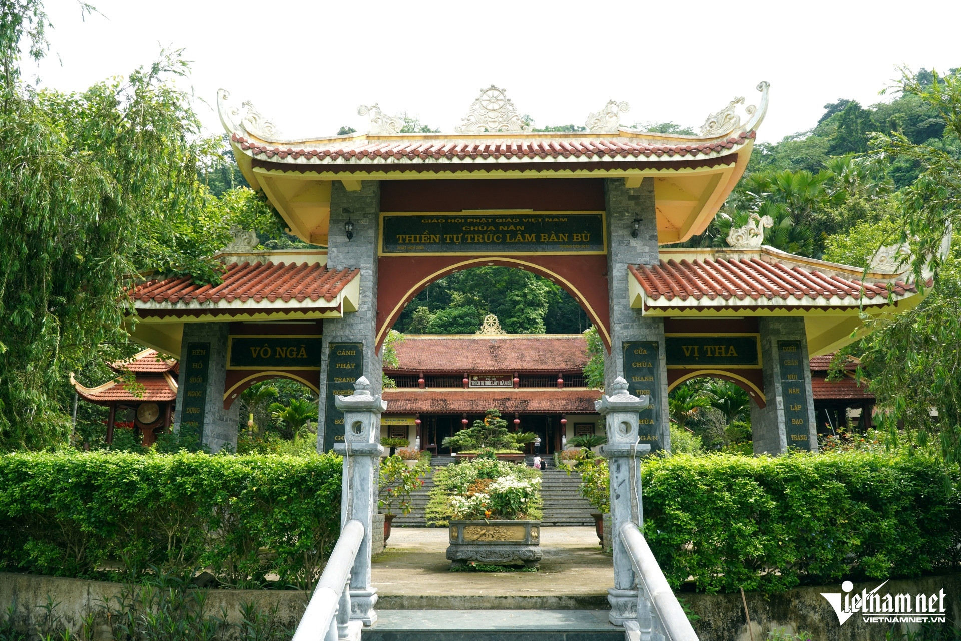 W-a2Quần thể Thiền tự trúc lâm.JPG.jpg